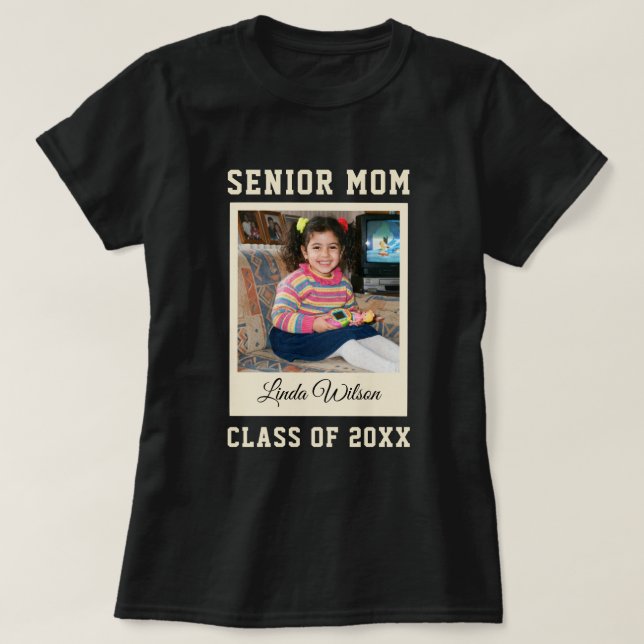 Camiseta Formatura com Nome Personalizado na Fonte Script p (Frente do Design)