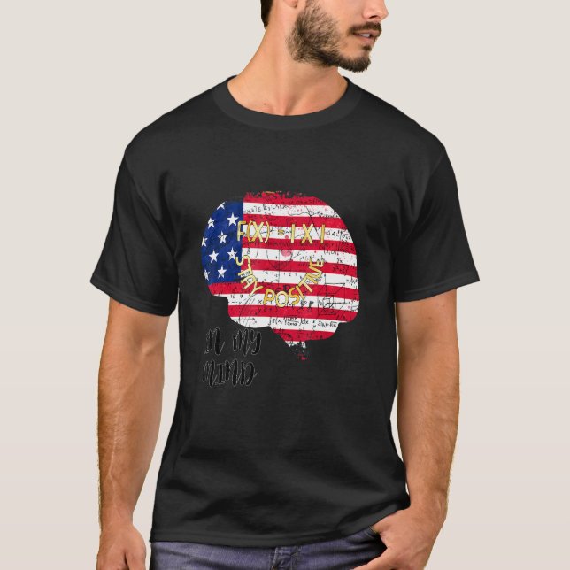 Camiseta Fórmula De Matemática Em Meu Mindfx1x1 Permaneça P (Frente)