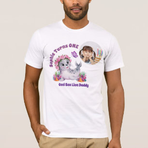 Camiseta Foto Colorida de Leão-Marinho Floral Fofa de Anive