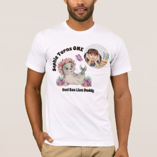 Camiseta Foto Colorida de Leão-Marinho Floral Fofo de Anive