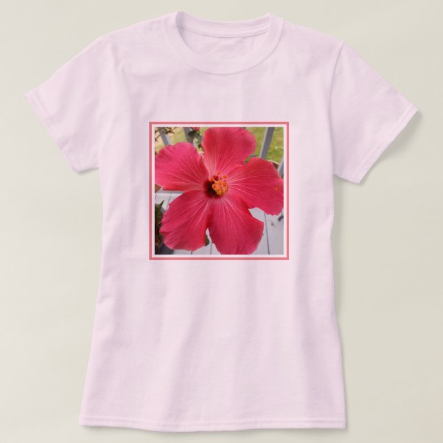 Camiseta Foto da linda flor de hibisco rosa (Frente do Design)