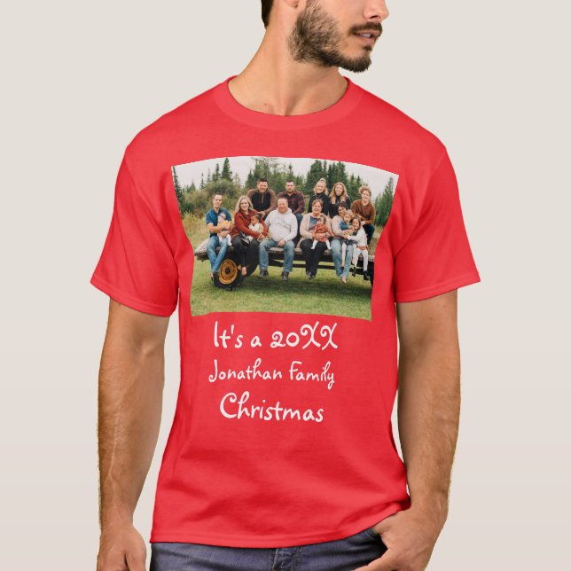 Camiseta Foto de Natal da Família Moderna Personalizada (Frente)