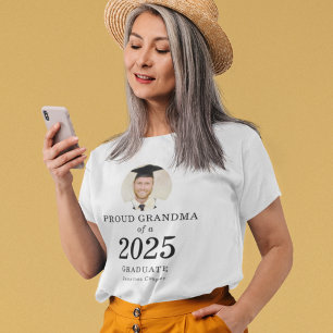 Camiseta Foto de texto a negrito Vovó orgulhosa do Formand