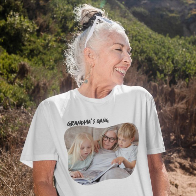 Camiseta Foto e texto personalizados (Photo and Text Personalized T-Shirt - Ideal for anyone including Grandma. Change text change photo)