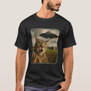 Camiseta Foto Engraçada de Gato com Meme de Alien OVNI 1