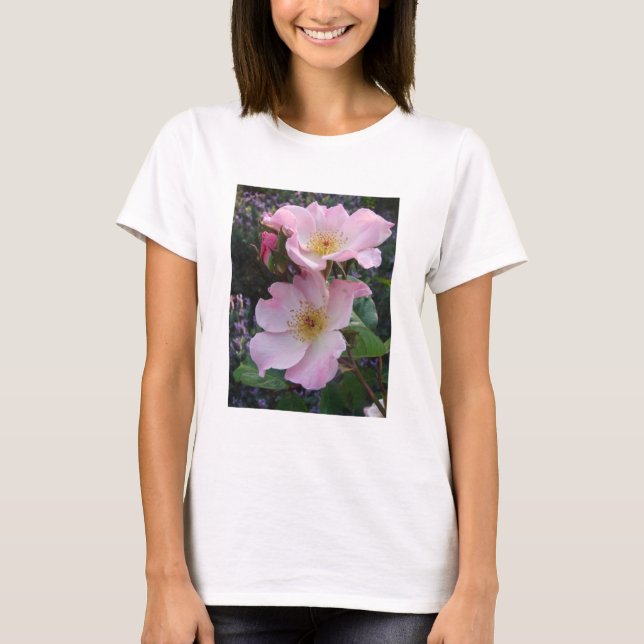 Camiseta Foto floral de Flor de Rosa Selvagem Rosa (Frente)