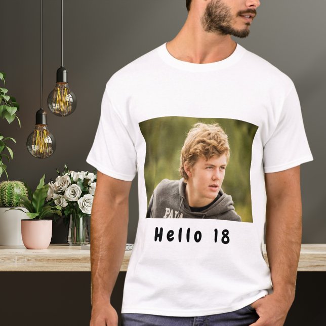 Camiseta Foto personalizada de 18 anos saudação 18 caras ra (Criador carregado)