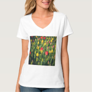 Camiseta Foto Quadrada - Tulipas Coloridas