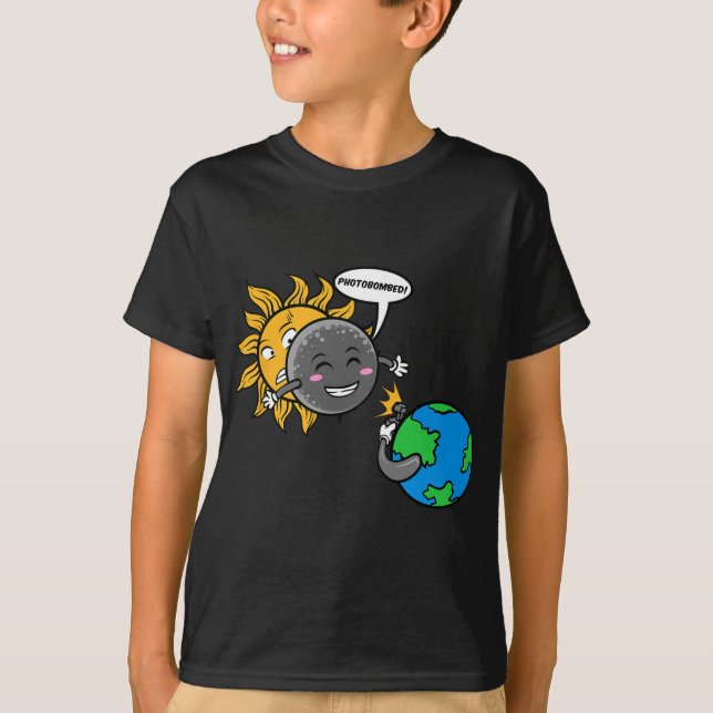 Camiseta Fotobomb! Eclipse Solar Total Gráfico Adorável 202 (Frente)