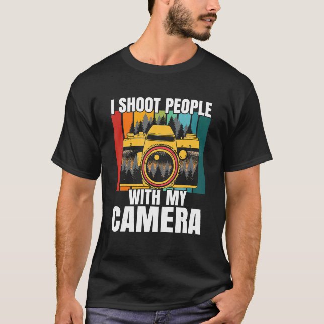 Camiseta Fotografia do Pessoas com minha câmera fotográfica (Frente)