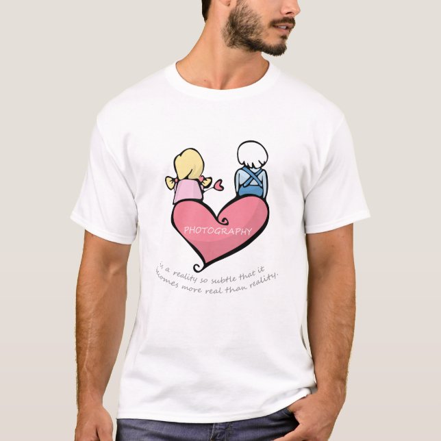Camiseta fotografia é uma realidade tão sutil que se torna (Frente)