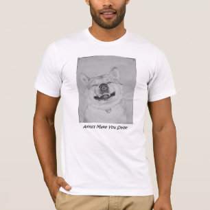 Camiseta fotografia engraçada de um cão fofo sorridente com
