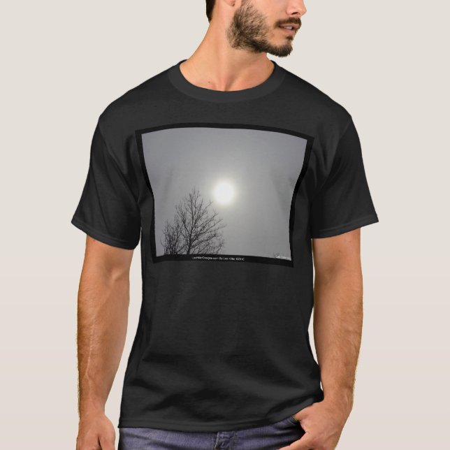 Camiseta Fotografia "Noon Day Sun" de Lee Hiller Oferece pr (Frente)