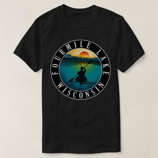 Camiseta Fourmile Lake Wisconsin Kayaking (Frente do Design)