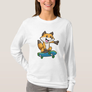 Camiseta Fox como skater com skate