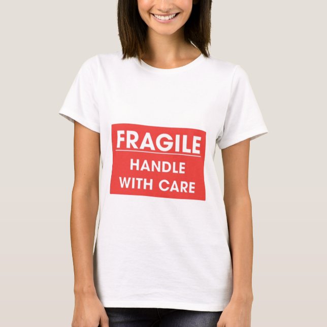 Camiseta Frágil (Frente)