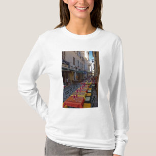 Camiseta França, Córsega. Mesas de café configuradas em 