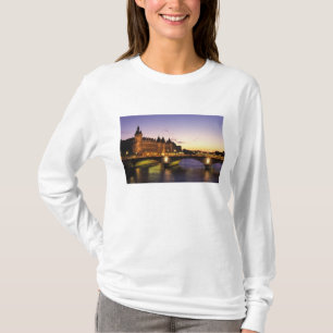 Camiseta França, Paris, Rio Sena e Conciergerie em