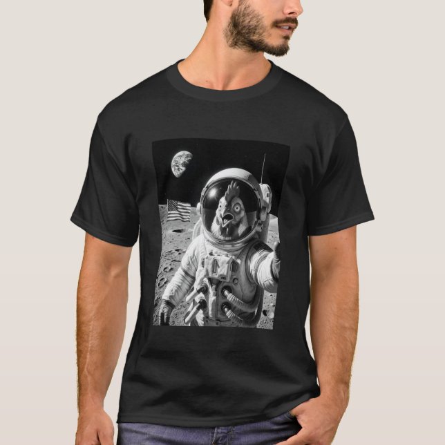 Camiseta Frango Astronauta Selfie Na Lua Frango Engraçado (Frente)