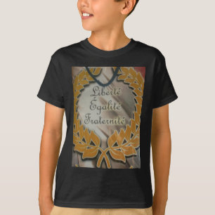Camiseta Fraternidade da Igualdade de Liberdade.png