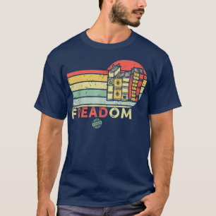 Camiseta Freadom I Leia Livros Banidos Vintage Engraçado Bo