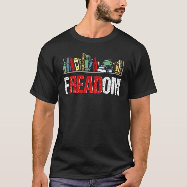 Camiseta Freadom I Leu Livros Banidos Lendo Livraria (Frente)