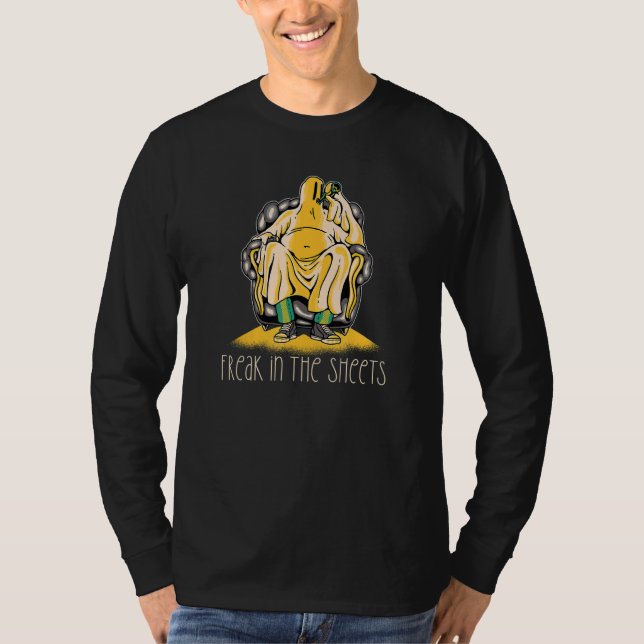 Camiseta FREAK IN SHEETS Bebado Ghost Halloween Meme (Frente)