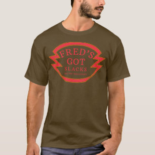 Camiseta Freds tem cadarços no boulevard