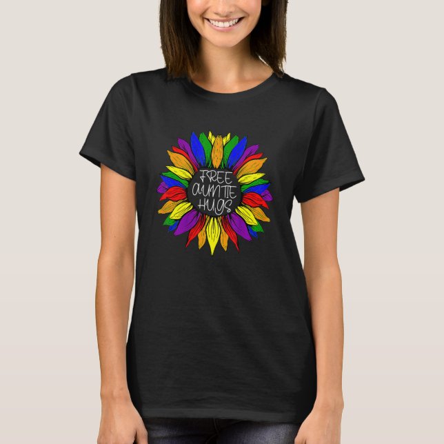 Camiseta Free Auntie Hugs Lgbt Rainbow Daisy Flower Gay (Frente)