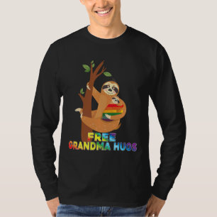 Camiseta Free Grandpa Hugs Rainbow Sloth Lgbt