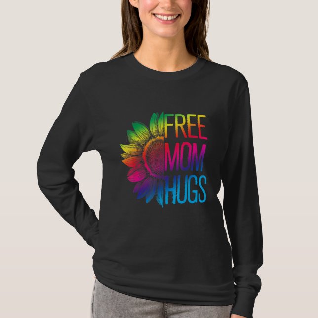 Camiseta Free Mom Hugs - LGBT Rainbow. Sunflower (Frente)