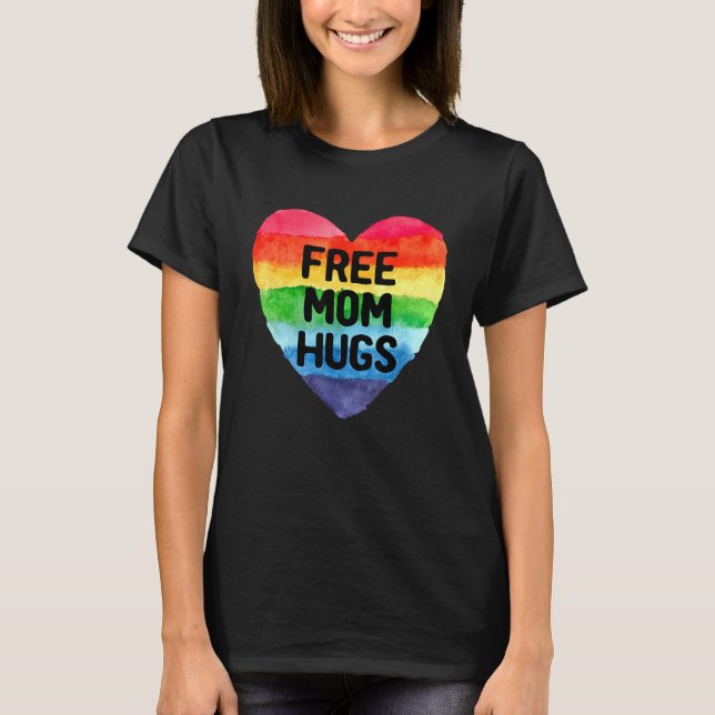 Camiseta Free Mom Hugs  Rainbow Heart Lgbt Pride Month 9 (Frente)