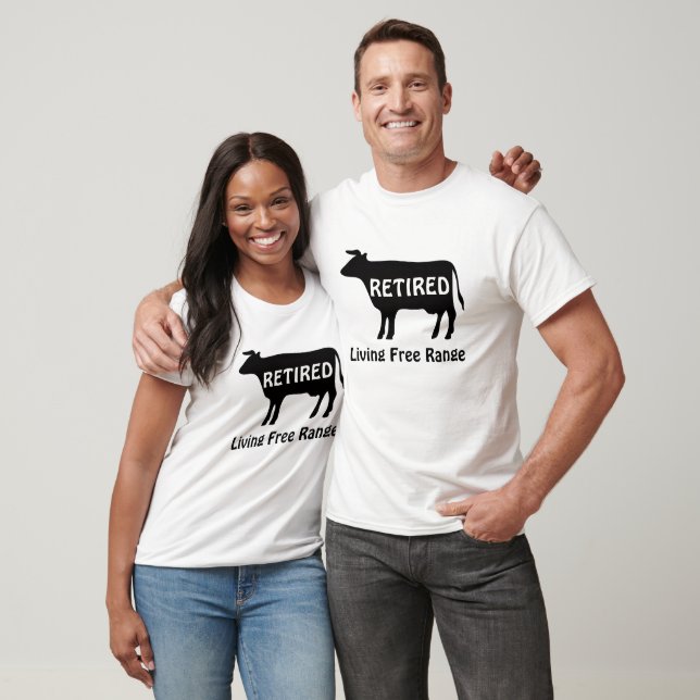 Camiseta Free Range Living Funny Cow Retirement (Unissex)