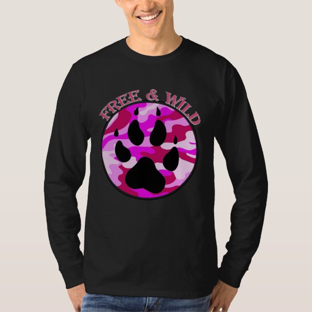 Camiseta Free & Wild pink camo wolf paw by Mortal Designs (Frente)