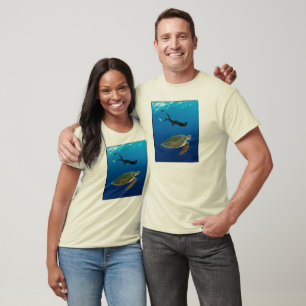 Camiseta Freediver e tartaruga verde - orgânicos. Branco