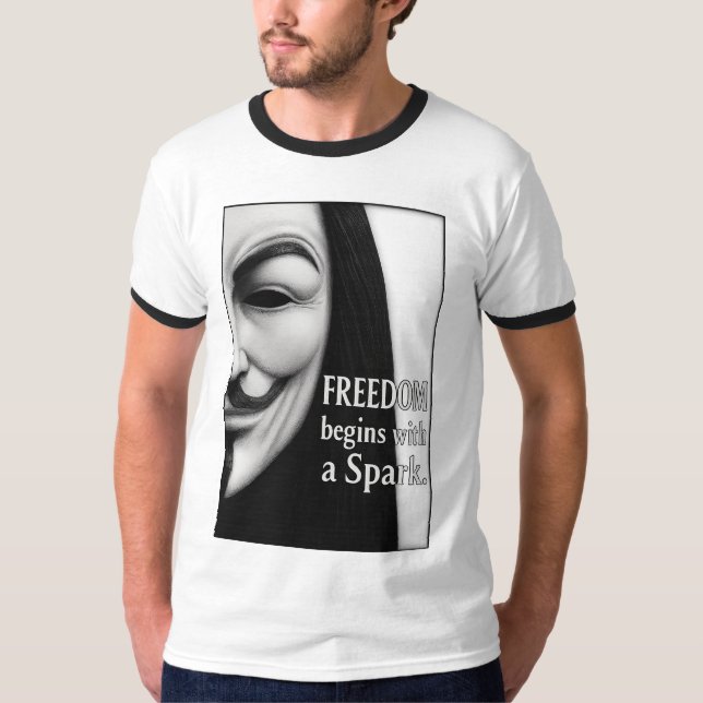 Camiseta Freedom Begins With a Spark (Frente)