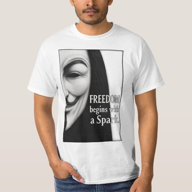 Camiseta Freedom Begins With a Spark (Frente)
