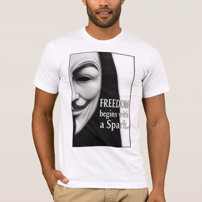 Camiseta Freedom Begins With a Spark (Frente)