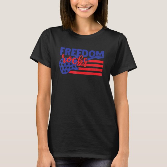 Camiseta Freedom Rocks Musical Guitaris American 4th Of Ju (Frente)