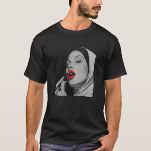 Camiseta freira rebelde com batom, freira rebelde