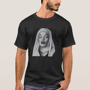 Camiseta freira rebelde com batom, freira rebelde