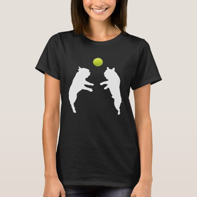 Camiseta Frenchie Tênis French Bulldog Puppy Playing Ball (Frente)