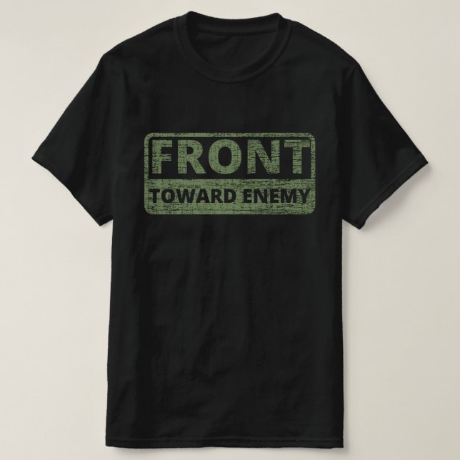 Camiseta Frente em direção ao inimigo (Frente do Design)