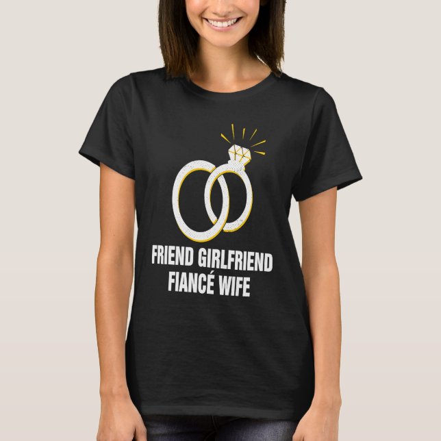Camiseta Friend Girlfriend Fiance Wife Boyfriend Girlfriend (Frente)