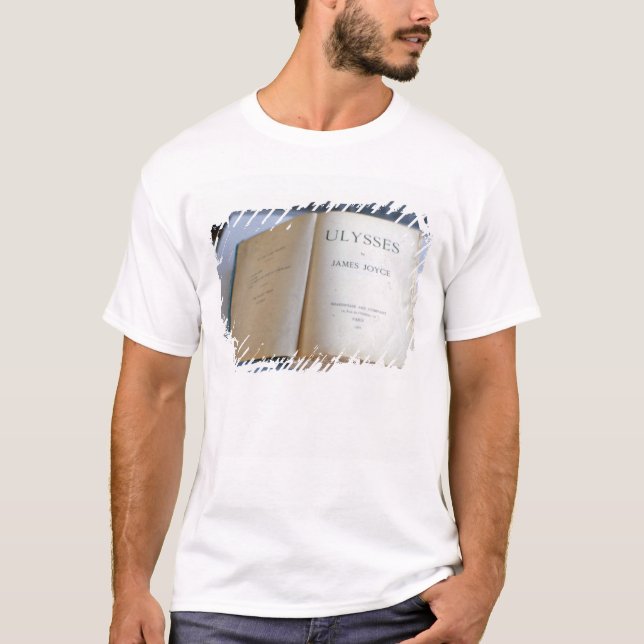 Camiseta Frontispiece de "Ulysses" por James Joyce (Frente)