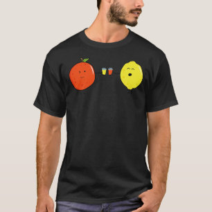 Camiseta Frutas Engraçadas Laranja E Suco De Bebendo De Lim