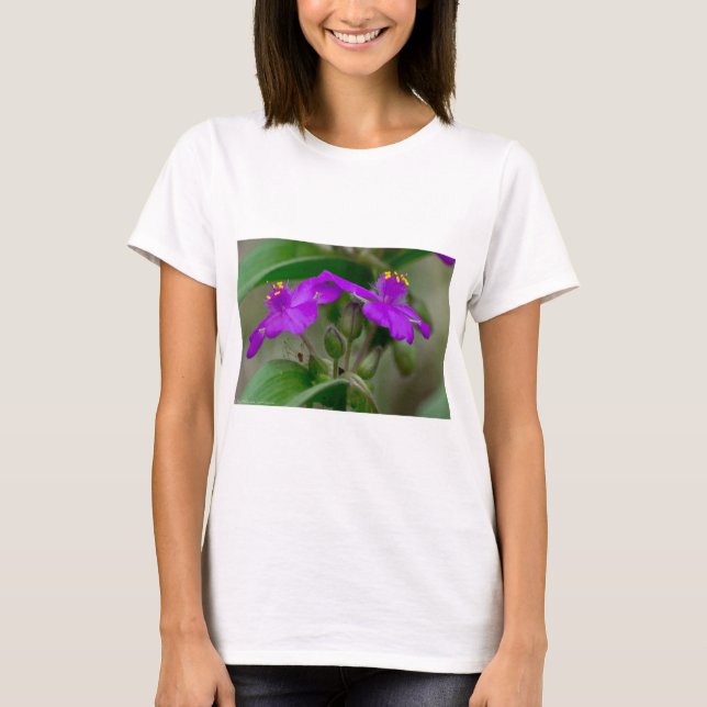 Camiseta Fuchsia Spiderwort Gêmeos de flor selvagem present (Frente)