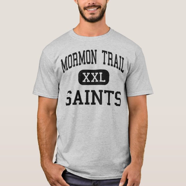 Camiseta Fuga do Mormon - santos - a comunidade - bosque do (Frente)