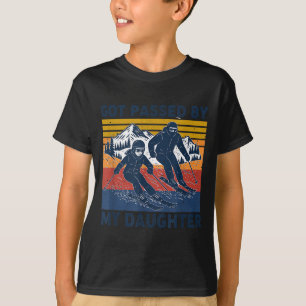 Camiseta Fui ultrapassado pela minha filha esquiando engraç