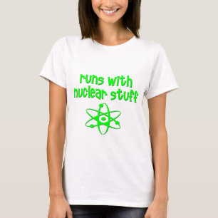 Camiseta Funcionamentos com material nuclear